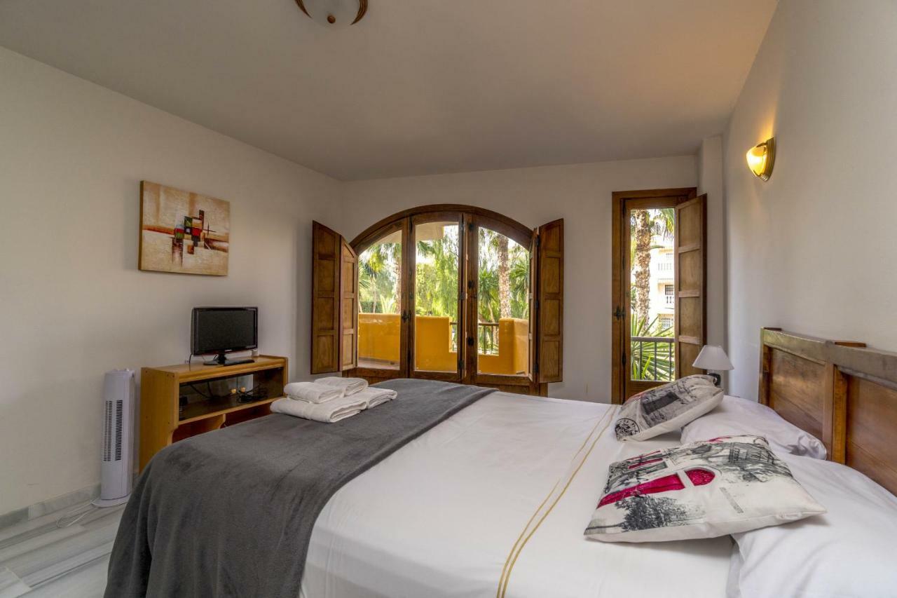 Apartmento Carla Punta Prima Torrevieja Luaran gambar