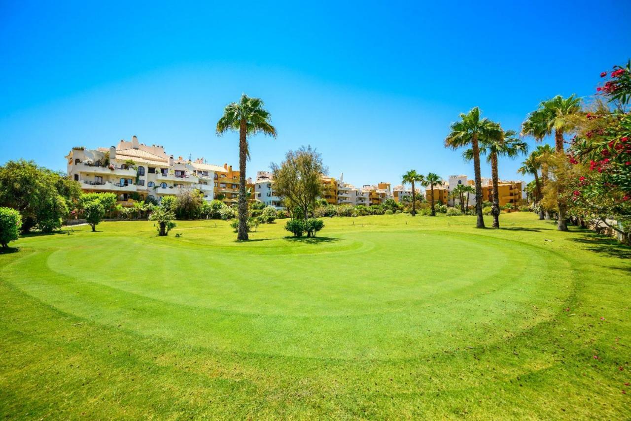 Apartmento Carla Punta Prima Torrevieja Luaran gambar